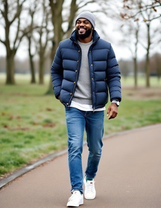 С чем носить темно-сине-зеленую куртку мужчине