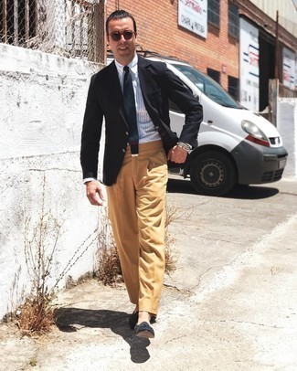 С чем носить темно-сине-зеленые замшевые лоферы мужчине