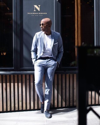 С чем носить темно-сине-зеленые замшевые лоферы мужчине