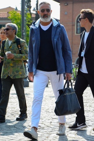 С чем носить темно-сине-зеленую ветровку мужчине