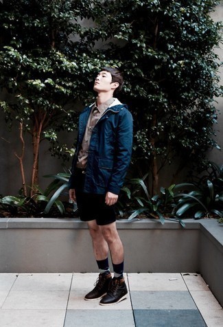 С чем носить темно-сине-зеленую ветровку мужчине