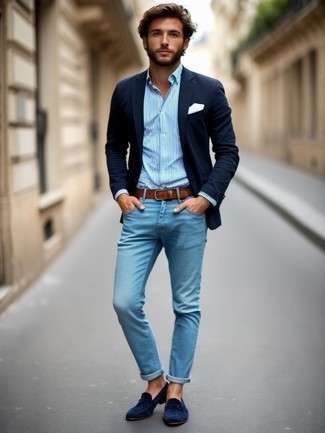 С чем носить темно-сине-красный пиджак мужчине