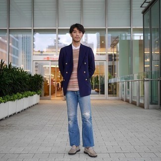 С чем носить темно-сине-красный двубортный пиджак мужчине