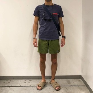 С чем носить темно-синюю сумку мужчине