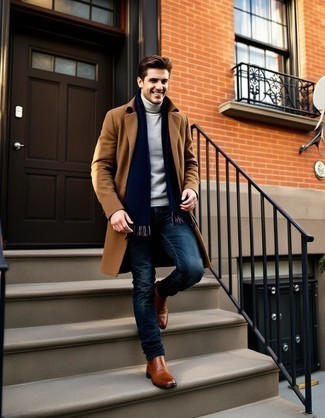 С чем носить темно-синий пиджак мужчине