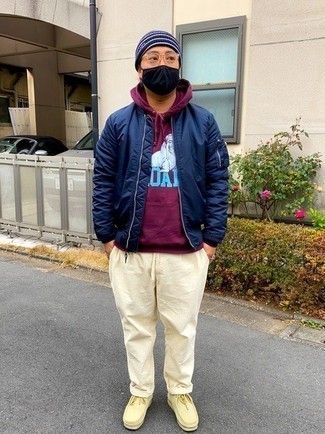 С чем носить темно-синий бомбер мужчине