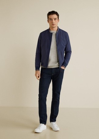 С чем носить темно-синий бомбер мужчине