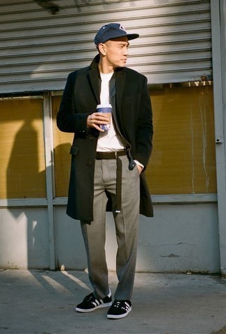 Какие длинные пальто носить с темно-синим бомбером