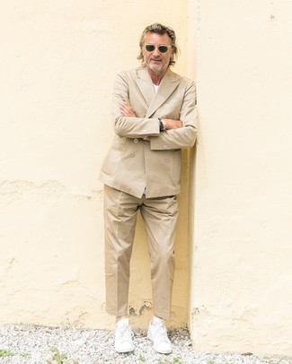 С чем носить темно-синий браслет мужчине