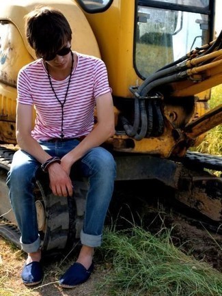 С чем носить темно-синие эспадрильи из плотной ткани мужчине