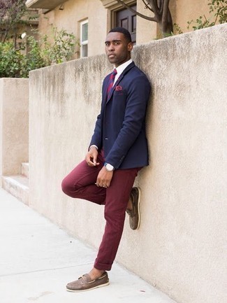 С чем носить темно-синие часы из плотной ткани мужчине