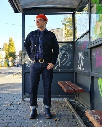 Какие джинсы носить с темно-синими ботинками челси мужчине