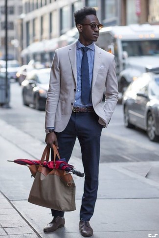 Какие броги носить с темно-синими брюками чинос