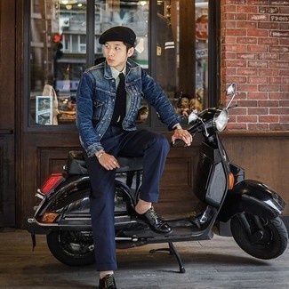 С чем носить темно-синие брюки чинос