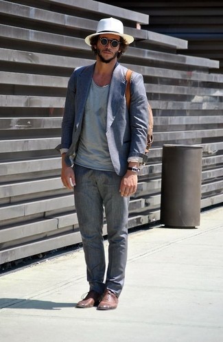 С чем носить темно-синий хлопковый пиджак мужчине