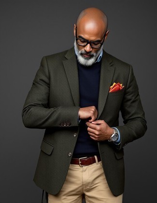 С чем носить темно-синий свитер с круглым вырезом мужчине