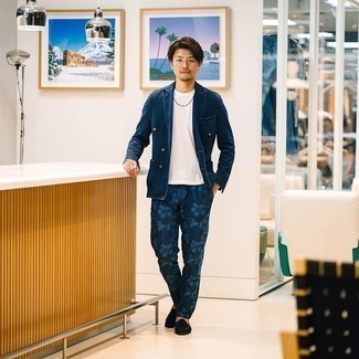 С чем носить темно-синий двубортный пиджак мужчине