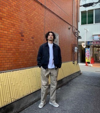 С чем носить темно-синюю куртку харрингтон