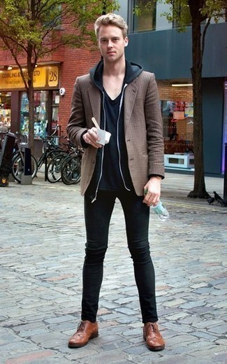 Какие пиджаки носить с темно-синим худи мужчине