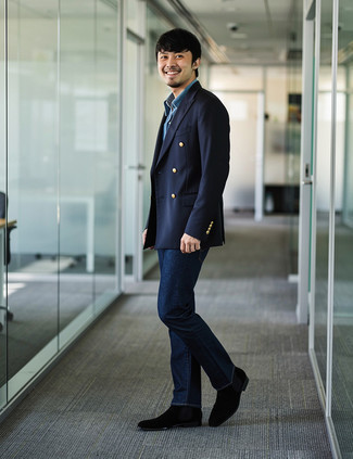 Какие пиджаки носить с темно-синими джинсами мужчине