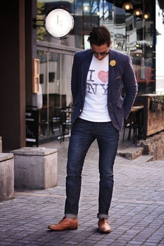 Какие броги носить с темно-синими джинсами