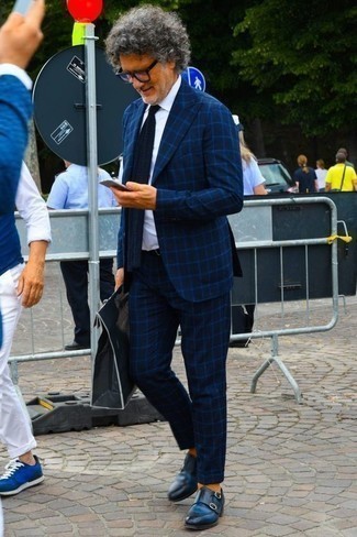 С чем носить темно-синие кожаные монки