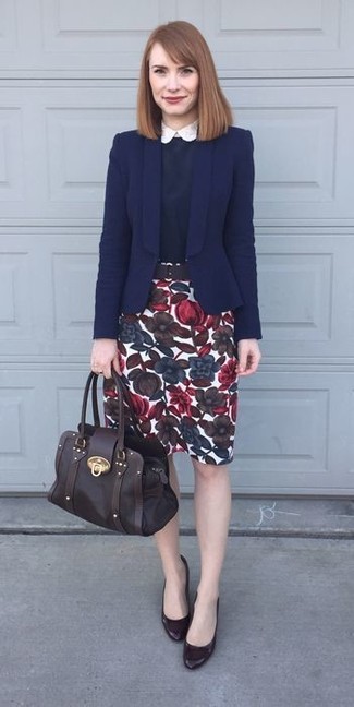 Какие пиджаки носить с темно-синей блузкой с длинным рукавом