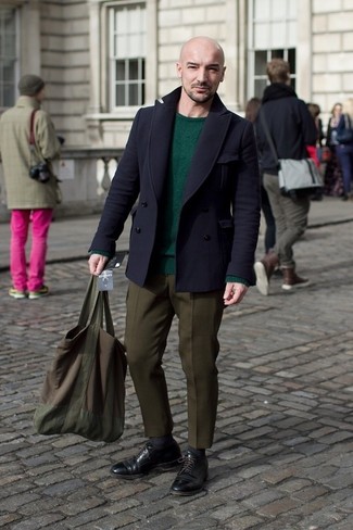 Какие туфли дерби носить с темно-синим полупальто