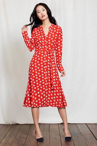 С чем носить темно-синие туфли