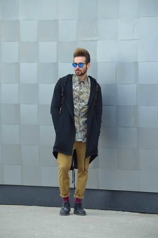 Какие туфли дерби носить с темно-синим дождевиком