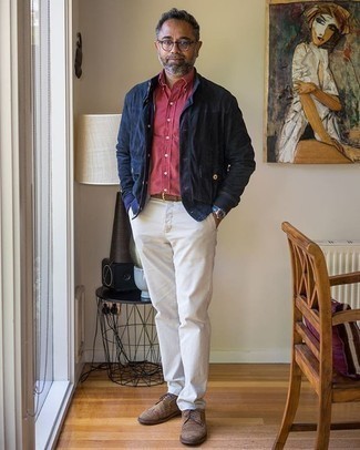 Какие броги носить с темно-синей курткой-рубашкой