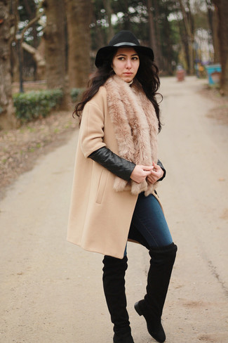 Какое пальто носить с темно-синими джинсами скинни