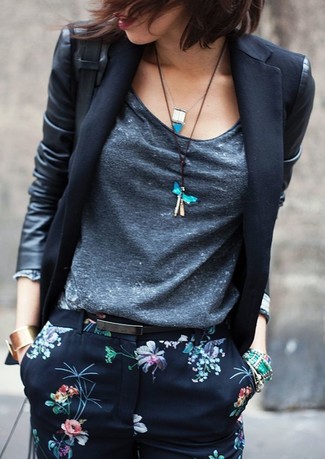 Какие пиджаки носить с темно-синими узкими брюками