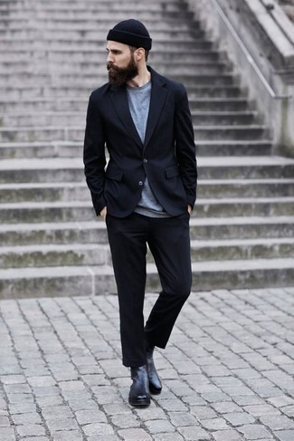 Какие ботинки челси носить с темно-синим костюмом