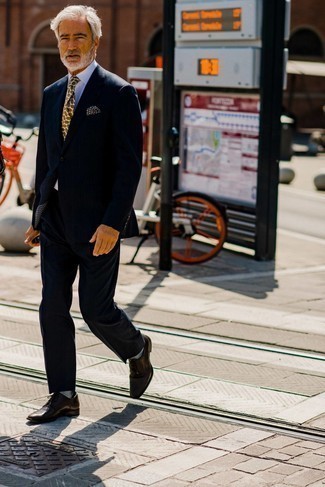 Какие туфли дерби носить с темно-синим костюмом