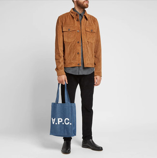 С чем носить темно-синюю большую сумку мужчине