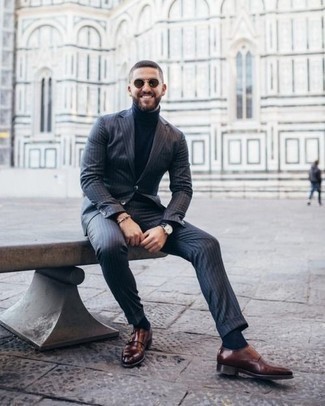 Какие монки носить с темно-синей водолазкой