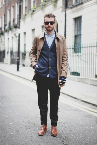 С чем носить темно-синие шерстяные перчатки мужчине