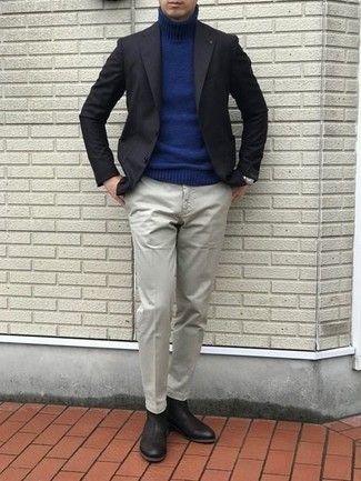 С чем носить темно-синюю шерстяную водолазку мужчине