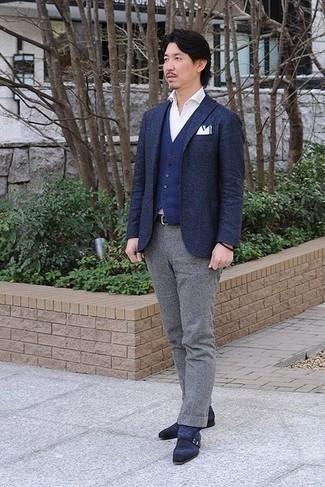 С чем носить темно-синий шерстяной жилет