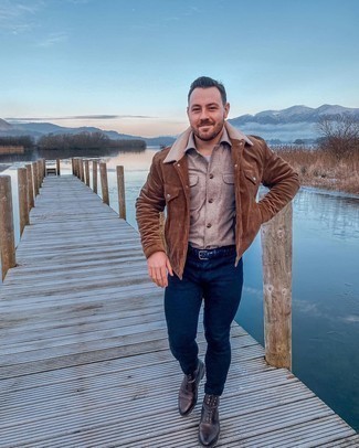 С чем носить темно-синий плетеный ремень мужчине