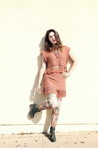 Какие леггинсы носить с оливковыми ботильонами