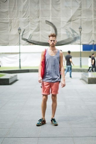 Какие майки носить с оливковыми кроссовками мужчине