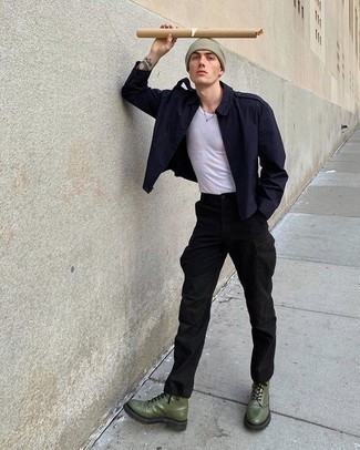 С чем носить оливковые повседневные ботинки мужчине