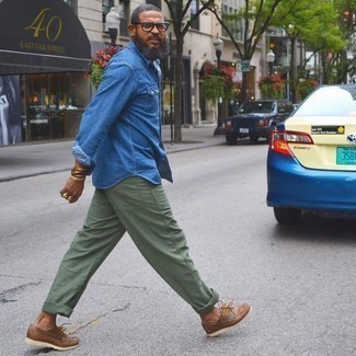 Какие топсайдеры носить с оливковыми брюками чинос