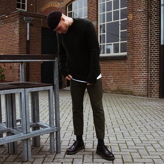 Какие туфли дерби носить с оливковыми брюками чинос