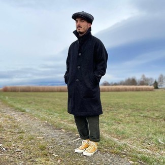 Какие высокие кеды носить с оливковыми брюками чинос