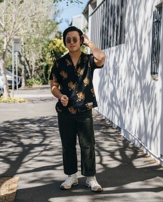 С чем носить оливковые вельветовые брюки мужчине