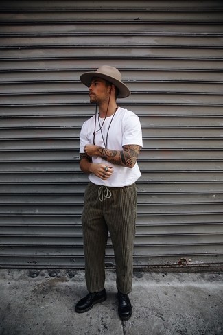 С чем носить оливковые вельветовые брюки мужчине