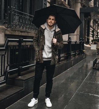 Какой худи носить с оливковой полевой курткой